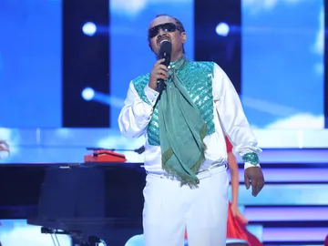 Germán Scasso protagoniza la llamada más romántica como Stevie Wonder Germán Scasso protagoniza la llamada más romántica como Stevie Wonder