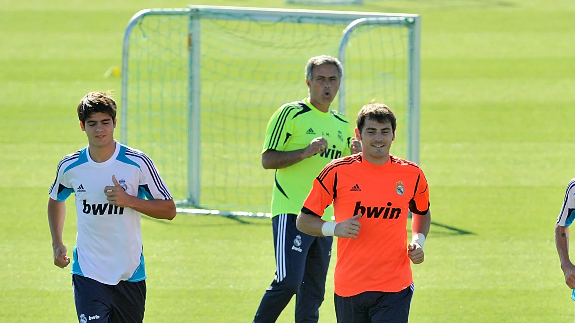 Mourinho, Morata y Casillas en un entrenamiento con el Madrid Mourinho, Morata y Casillas en un entrenamiento con el Madrid