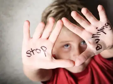 Lucha contra el Bullying y el Acoso Escolar Lucha contra el Bullying y el Acoso Escolar