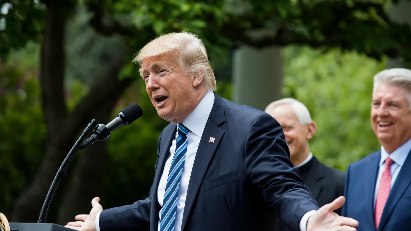 El presidente de Estados Unidos, Donald Trump, comparece durante el Día Nacional de Oración en la Rosaleda de la Casa Blanca El presidente de Estados Unidos, Donald Trump, comparece durante el Día Nacional de Oración en la Rosaleda de la Casa Blanca
