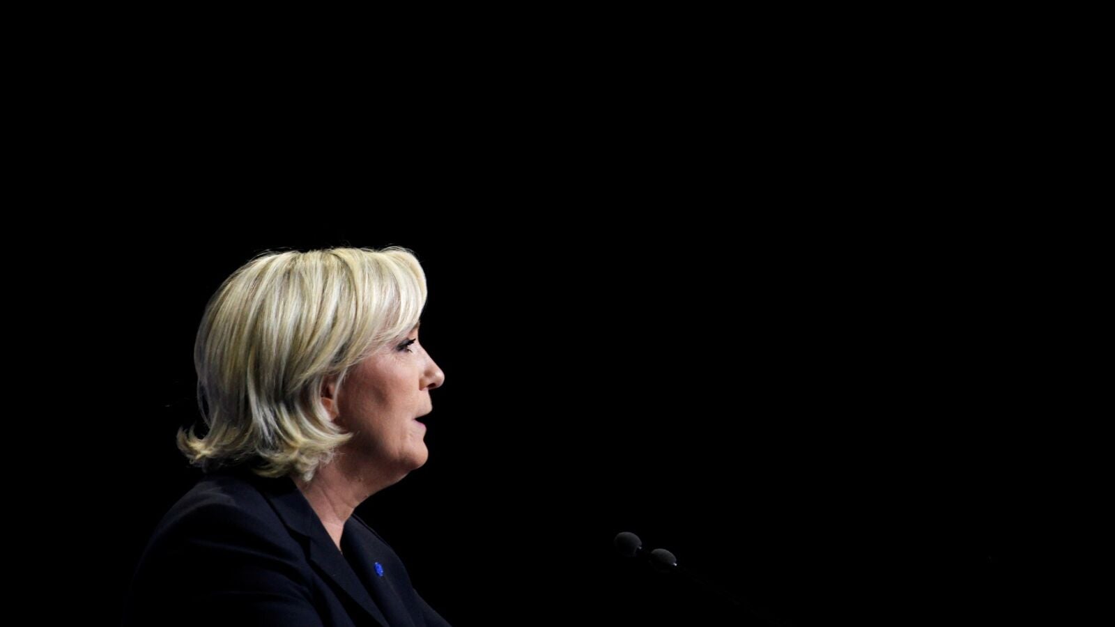 Le Pen, el lavado de cara del Frente Nacional que busca convertirse en el rostro amable del movimiento ultraderechista