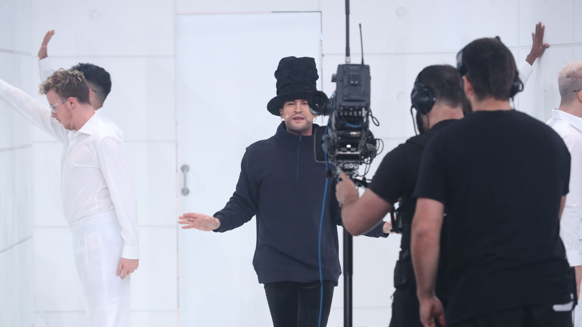 Dabeat sorprende al plat&oacute; con &lsquo;Virtual Insanity&rsquo; de Jamiroquai