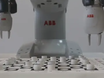 Frame 15.107718 de: Mover robots con la mirada ya es posible Frame 15.107718 de: Mover robots con la mirada ya es posible