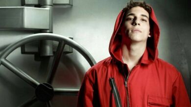 Miguel Herrán celebra como mejor sabe el éxito de audiencia de 'La Casa de Papel'