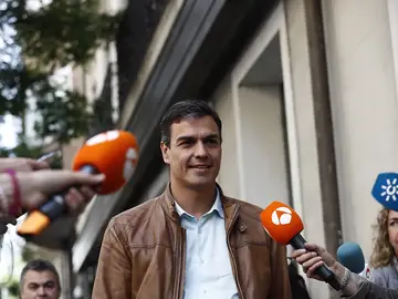 Llegada de Pedro Sánchez a Ferraz Llegada de Pedro Sánchez a Ferraz