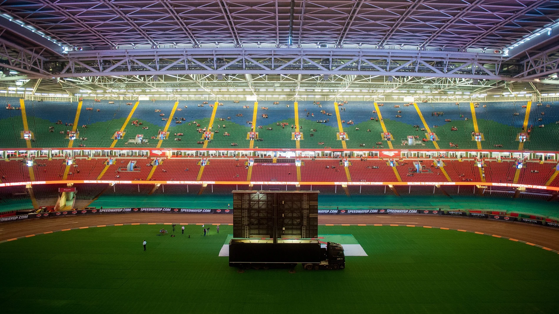 Vista general del estadio de Cardiff donde se disputa la final