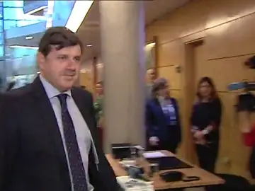 Frame 1.391671 de: El juez Velasco ordena siete registros por la trama Púnica, entre ellos el despacho de un viceconsejero del Gobierno de Cifuentes Frame 1.391671 de: El juez Velasco ordena siete registros por la trama Púnica, entre ellos el despacho de un viceconsejero del Gobierno de Cifuentes
