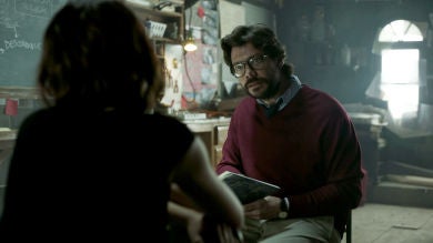Primeras imágenes oficiales de 'La Casa de Papel' que confirman la relación del Profesor y Raquel Murillo