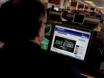 Gobierno confirma el control del ciberataque,pero no descarta nuevos intentos Gobierno confirma el control del ciberataque,pero no descarta nuevos intentos