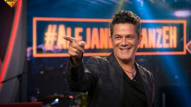 Disfruta de un adelanto en exclusiva de la versión más solidaria de 'Y si fuera ella', de Alejandro Sanz