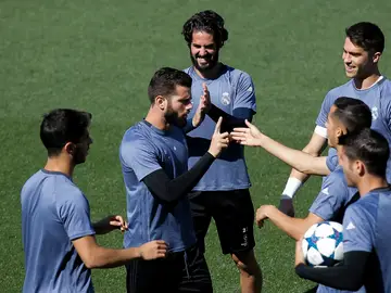 Nacho Fernández, en un entrenamiento del Real Madrid Nacho Fernández, en un entrenamiento del Real Madrid
