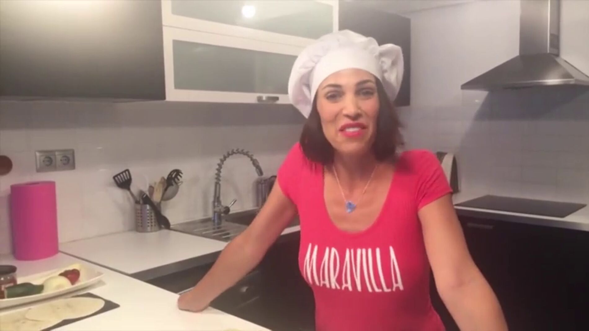 Frame 2.327192 de: &iquest;Te atreves a preparar los Tacos Mexicanos de Goztone?