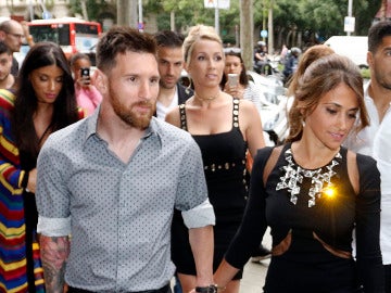 Antonella Roccuzzo y Leo Messi Antonella Roccuzzo y Leo Messi