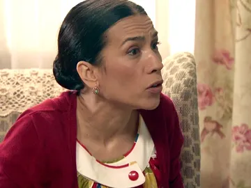 Manolita, escandalizada ante las confesiones de Benigna Manolita, escandalizada ante las confesiones de Benigna