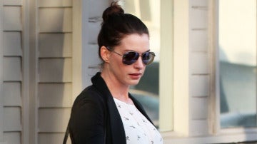 Anne Hathaway