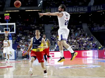 Sergio Llull en un partido con el Real Madrid Sergio Llull en un partido con el Real Madrid