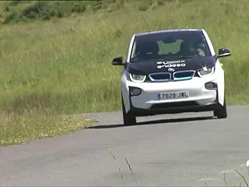 Frame 53.266666 de: COCHEELECTRICO Frame 53.266666 de: COCHEELECTRICO