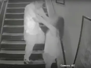 Momento captado por las cámaras de seguridad Momento captado por las cámaras de seguridad