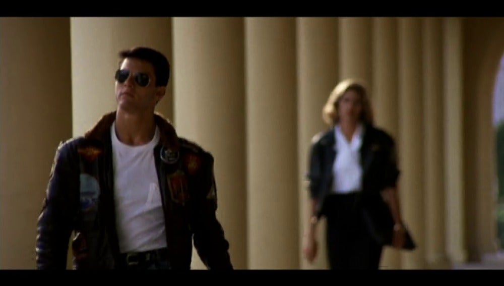 Frame 13.790545 de: Tom Cruise confirma que habrá segunda cinta de la película "Top Gun" 