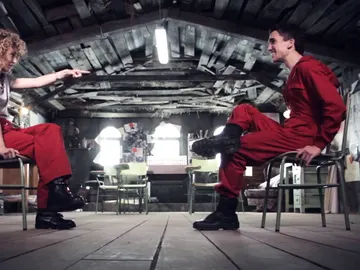 Esther Acebo y Jaime Lorente: “¡Está muy rica la sangre!” Esther Acebo y Jaime Lorente: “¡Está muy rica la sangre!”