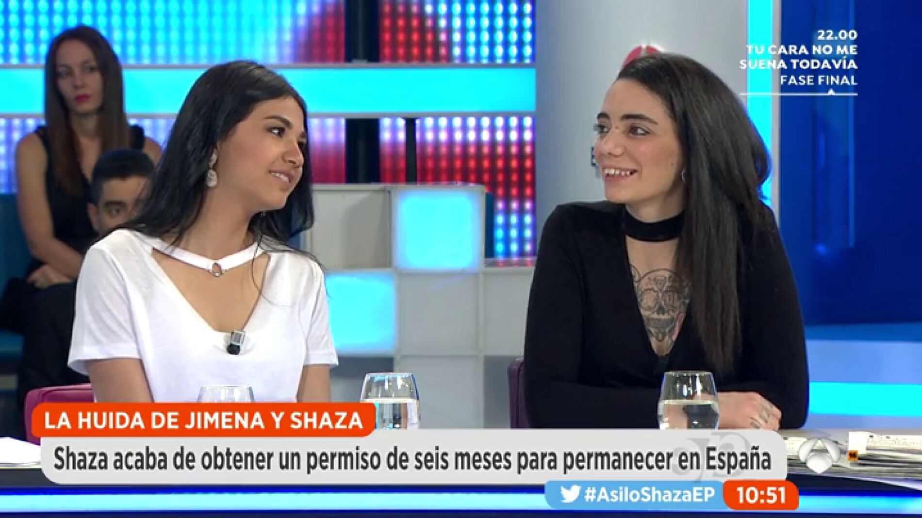 Frame 281.563091 de: Jimena y Shaza posan para la portada de 'Intervi&uacute;'