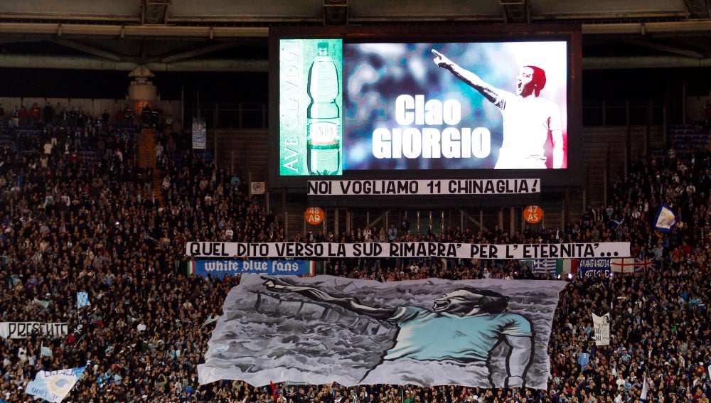 Imagen de la despedida de Giorgio Chinaglia (archivo)