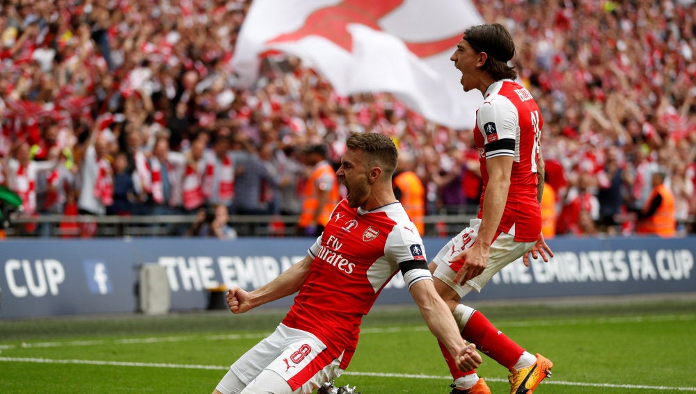 Ramsey celebra su gol contra el Chelsea
