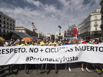 Vista de la concentración convocada en la madrileña Puerta del Sol Vista de la concentración convocada en la madrileña Puerta del Sol