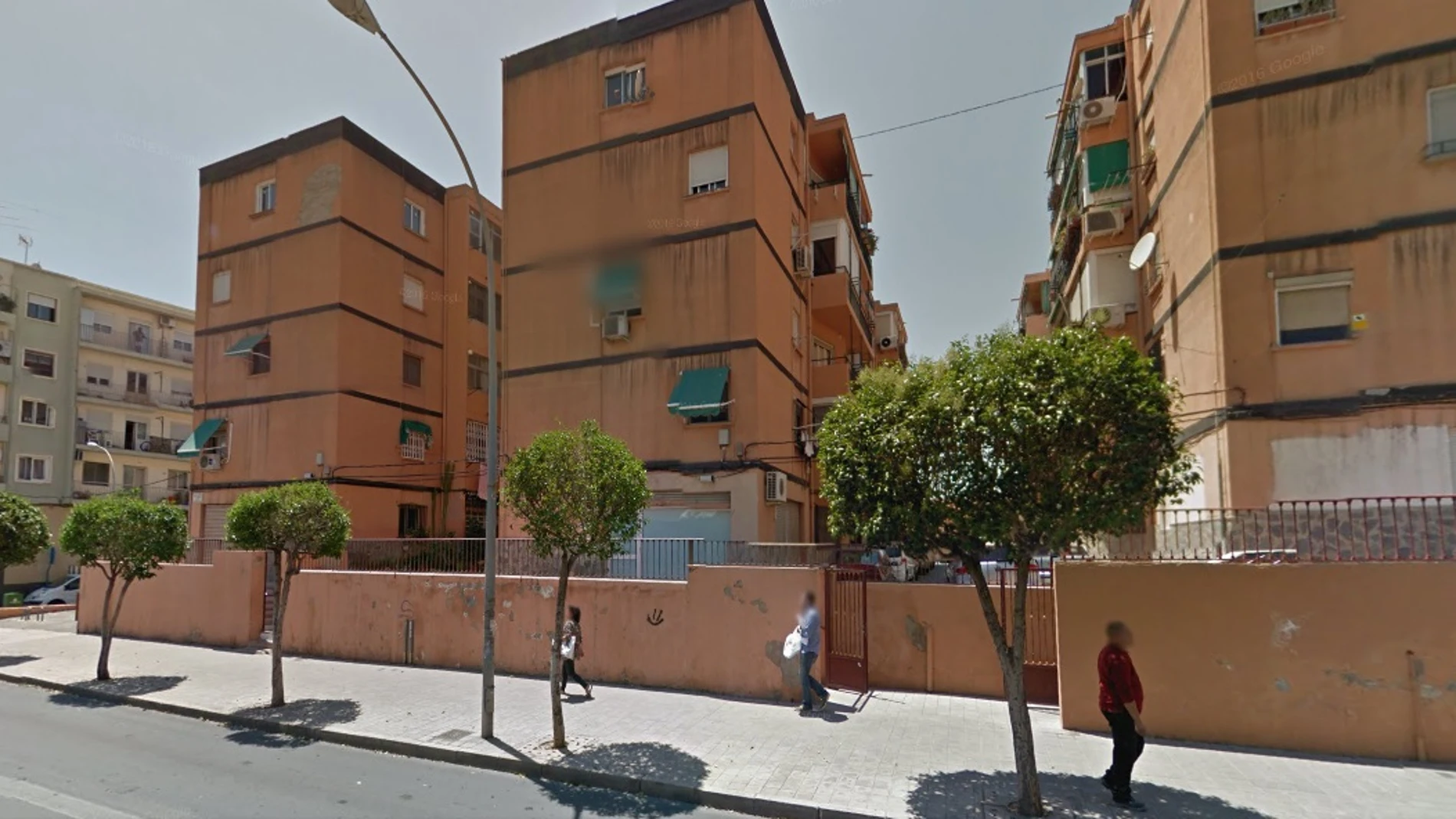 El edificio del que se precipitó el menor El edificio del que se precipitó el menor