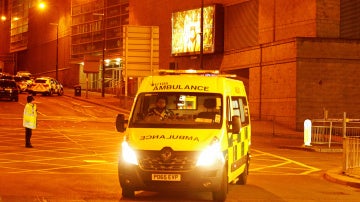 Una ambulancia tras el atentado de Mánchester