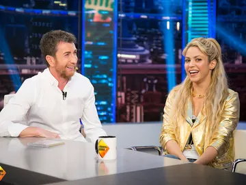 Shakira cuenta la verdadera historia de amor con Piqué que hay detrás de su canción 'Me enamoré' Shakira cuenta la verdadera historia de amor con Piqué que hay detrás de su canción 'Me enamoré'