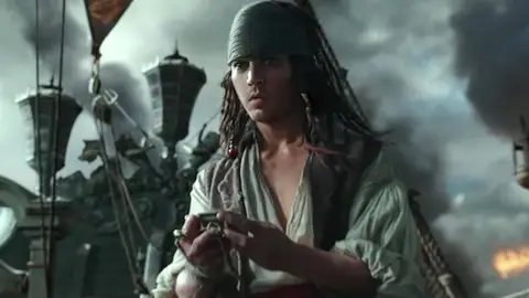 Jack Sparrow jovencísimo Jack Sparrow jovencísimo