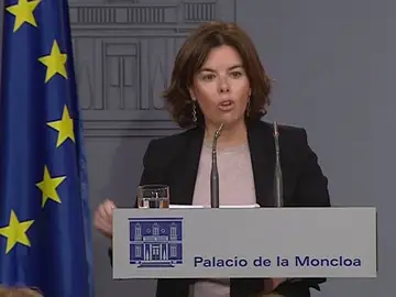 Frame 16.986675 de: Gobierno ve una "táctica preelectoral" en el "victimismo" de Puigdemont Frame 16.986675 de: Gobierno ve una "táctica preelectoral" en el "victimismo" de Puigdemont