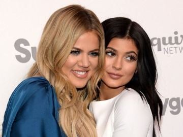 Khloé Kardashian y Kylie Jenner