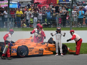 Fernando Alonso, tras su abandono por rotura de motor en Indianápolis