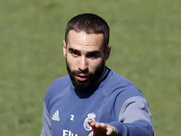 Dani Carvajal, en un entrenamiento con el Real Madrid Dani Carvajal, en un entrenamiento con el Real Madrid