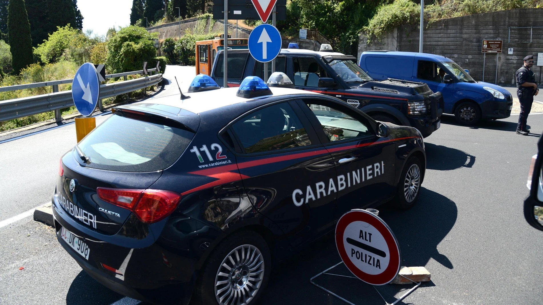 Policía italiana. Policía italiana.