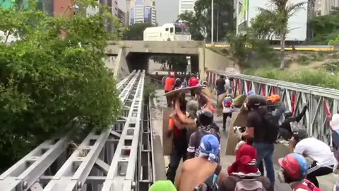 Frame 47.80062 de: Oposición llama a aumentar presión cuando se acercan a 2 meses de protestas Frame 47.80062 de: Oposición llama a aumentar presión cuando se acercan a 2 meses de protestas