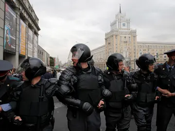 Policías antidisturbios en Rusia Policías antidisturbios en Rusia