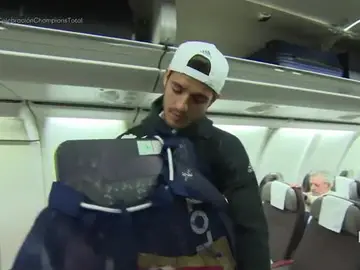 Morata, con la tablilla del cuarto árbitro Morata, con la tablilla del cuarto árbitro