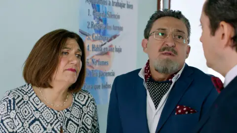 "Trini quiere pegarte el palo para quedarse con todo lo que tienes" "Trini quiere pegarte el palo para quedarse con todo lo que tienes"