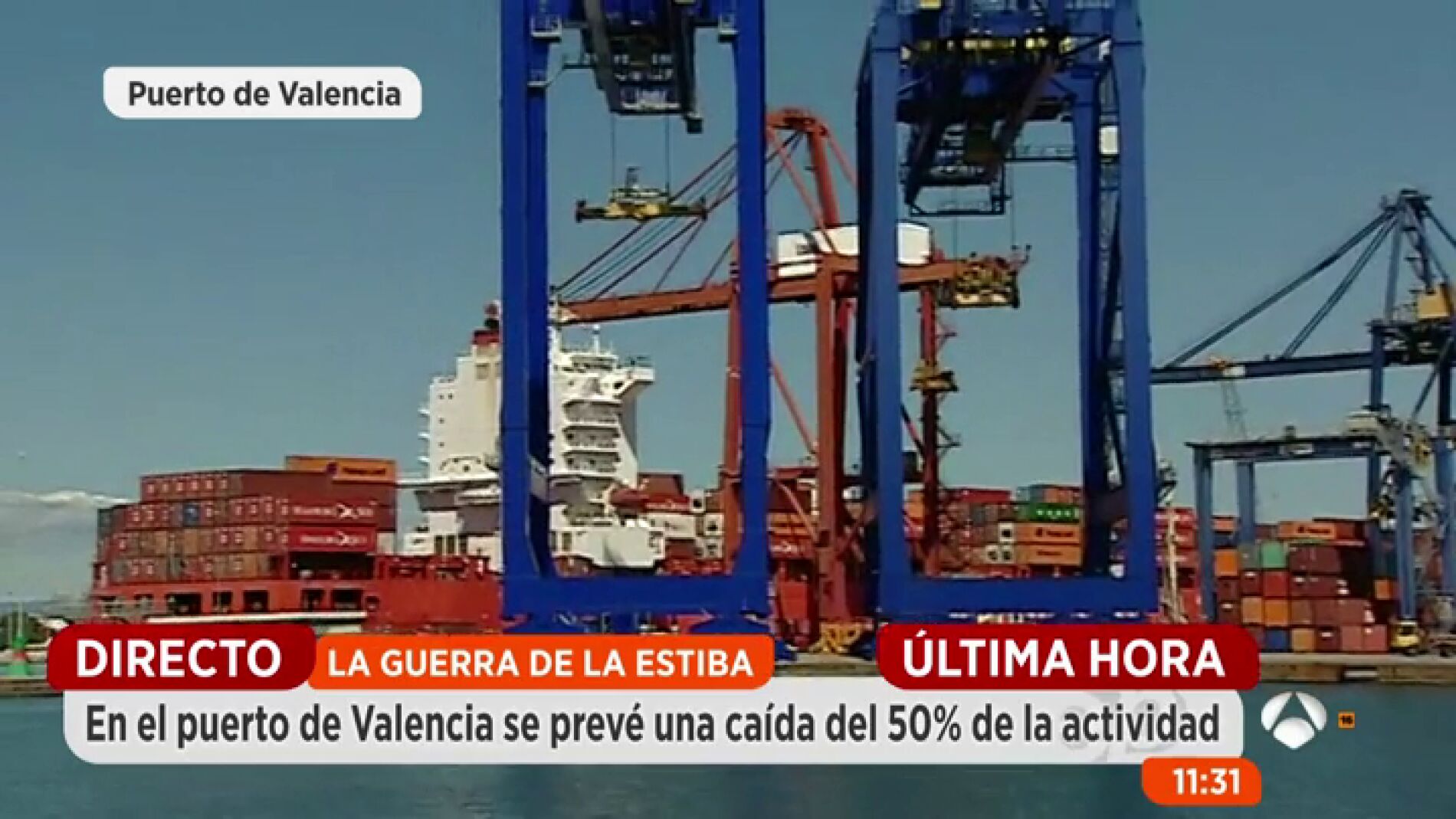 Frame 81.563207 de: As&iacute; avanza la primera jornada de huelga de los estibadores en Espa&ntilde;a