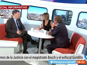 Frame 55.272605 de: Jueces Frame 55.272605 de: Jueces