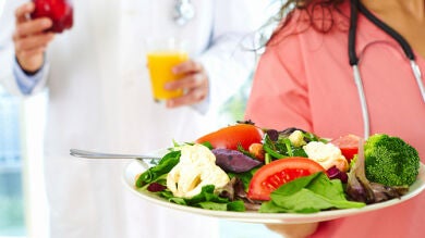 La mayoría de las dietas que se hacen tras el verano suelen provocar importantes carencias nutricionales