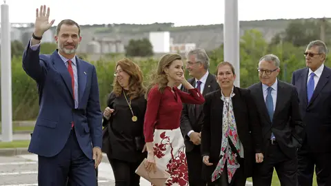 Los Reyes Felipe y Letizia durante el acto conmemorativo del 25º aniversario Los Reyes Felipe y Letizia durante el acto conmemorativo del 25º aniversario