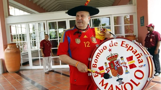 Manolo el del bombo Manolo el del bombo