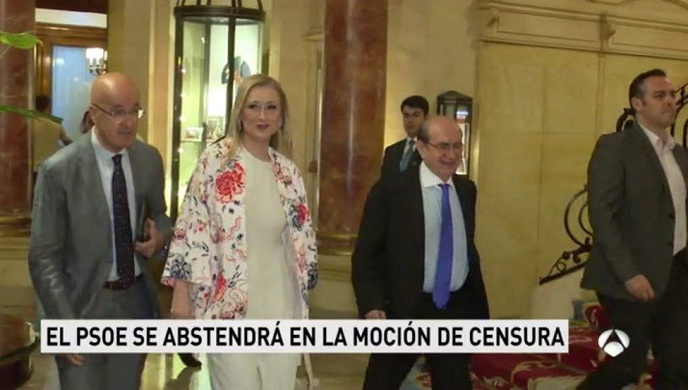 Frame 22.221499 de: El PSOE madrileño se abstendrá en la moción de censura contra Cifuentes 