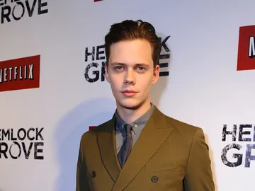 El joven actor Bill Skarsgård El joven actor Bill Skarsgård