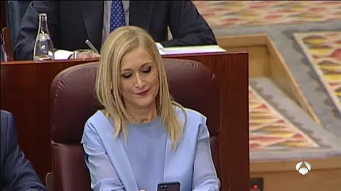 Frame 84.284444 de: Rechazada la moción de censura contra Cifuentes tras un bronco debate en el que el PP llegó a abandonar el Pleno Frame 84.284444 de: Rechazada la moción de censura contra Cifuentes tras un bronco debate en el que el PP llegó a abandonar el Pleno