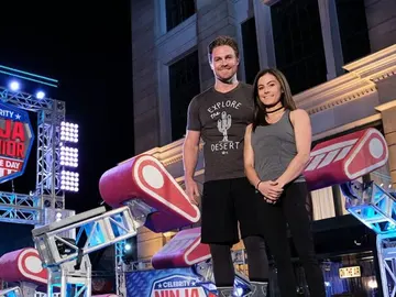 Stephen Amell en Ninja Warrior USA Stephen Amell en Ninja Warrior USA